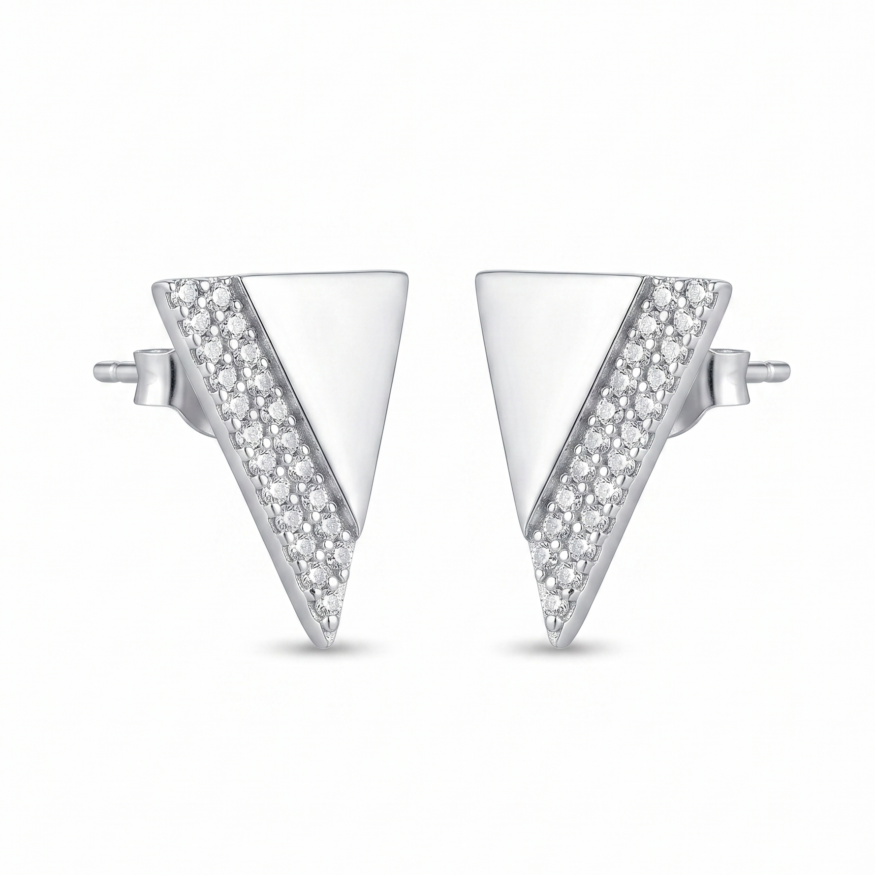 Aros "Triángulo Dual" – Plata 925 con Pavé de Circones